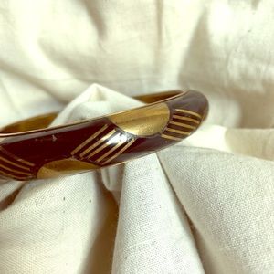 Vintage 70s Black Enamel and Gold Metal Bracelet